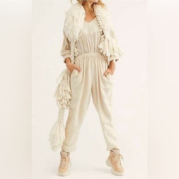Free People Cream Linen Blend Boho Relaxed Fit Jumpsuit Size S Preppy Natural - Picture 3 of 16